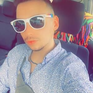 Meet your Posher, Brandon